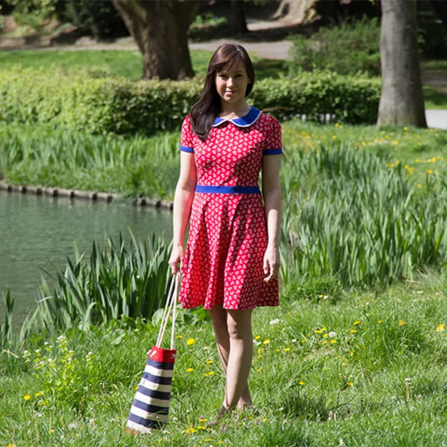 Jerseykleid Ella mit Bubikragen