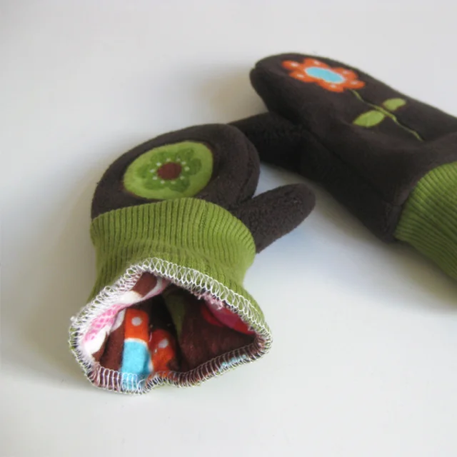 Bündchen mit Overlock angenäht