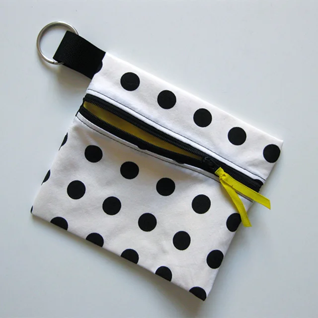 fertige Reissverschlusstasche