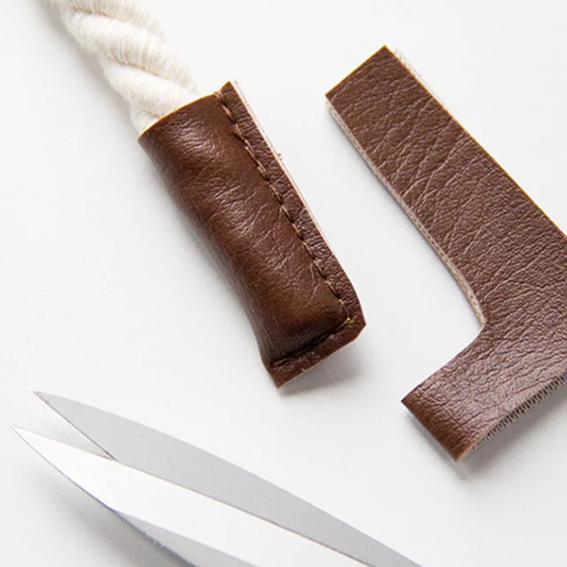 Kordel Leder schneiden