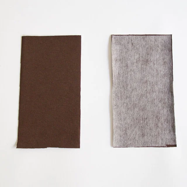 Nähanleitung mit Video: Knopfleiste einsetzen zwei Stofflagen vorbereiten