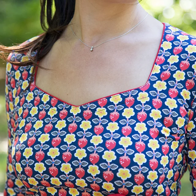 Schnittmuster Jerseykleid Herzausschnitt DIY nähen