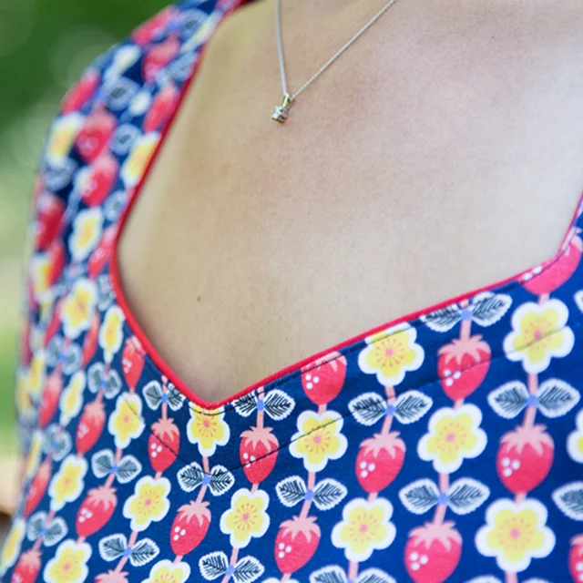Schnittmuster Jerseykleid mit Herzausschnitt selber nähen
