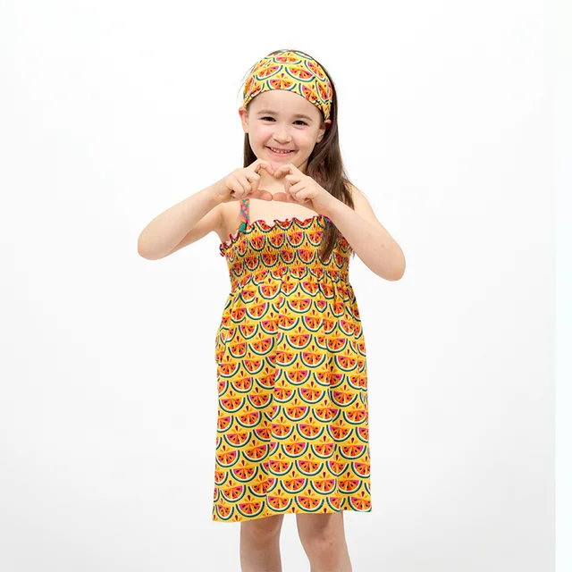 Schnittmuster Kindersmokkleid Nähte mit Raffung