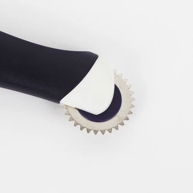 Nähen lernen – Markierwerkzeuge – Kopierrad