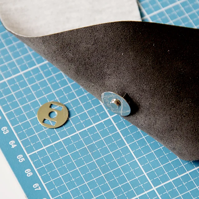 Magnetverschluss anbringen Anleitung Verschlußstück anbringen