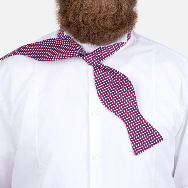 Anleitung fliege binden Falten