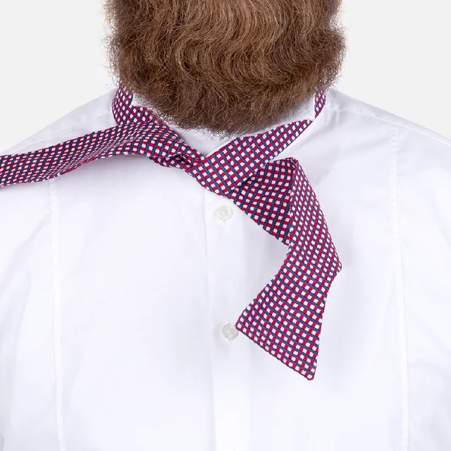 Anleitung Fliege binden Seite klappen