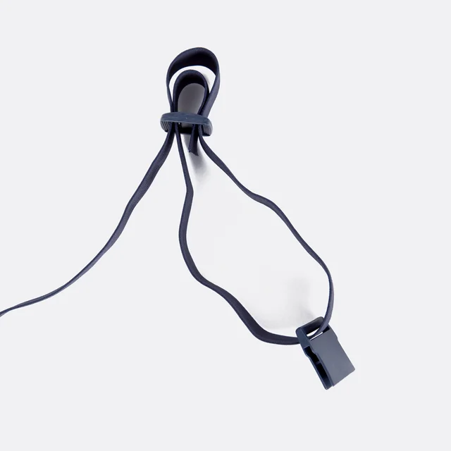 Bauchtasche Handy Gummi einfädeln Schritt 2