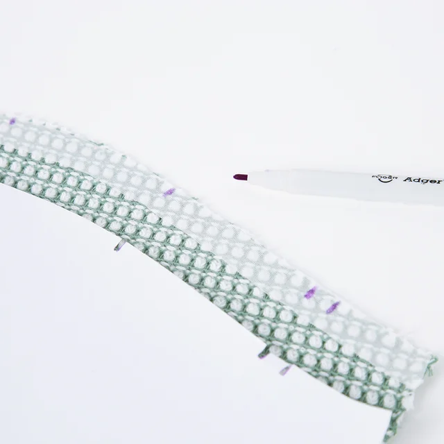 Strickstoff Schnittteil Knipse anzeichnen mit Trickmarker