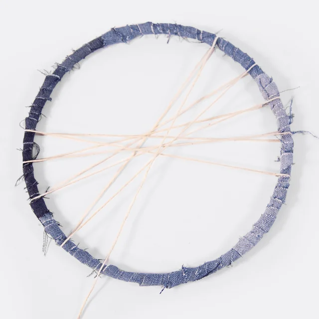 Stickrahmen zum Rundweben bespannen