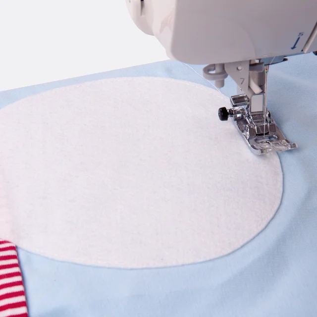 Anleitung Weihnachtspulli Schneemann aufnähen