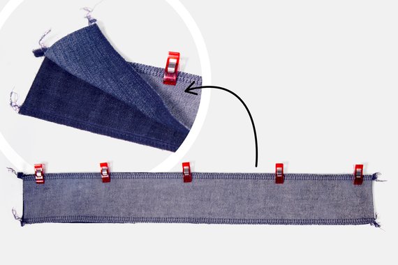 Jeans Patchwork Sitzkissen - Streifen aufeinander nähen